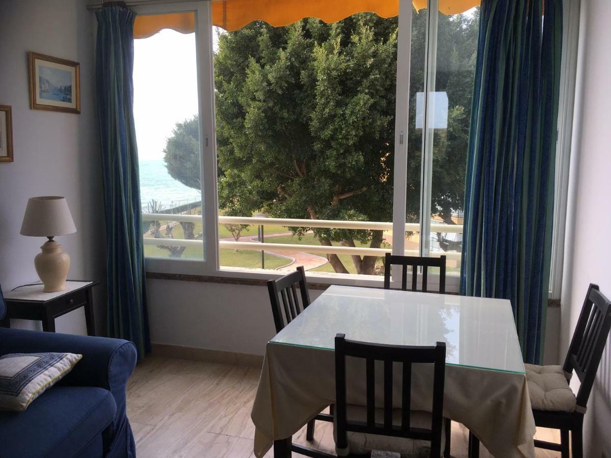 Апартаменты Casa Cachita-En 1ª Linea De Playa Эстепона Экстерьер фото