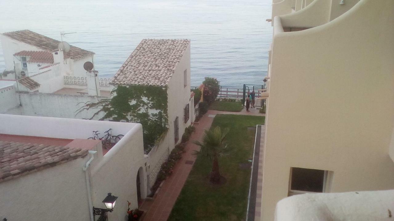 Апартаменты Casa Cachita-En 1ª Linea De Playa Эстепона Экстерьер фото