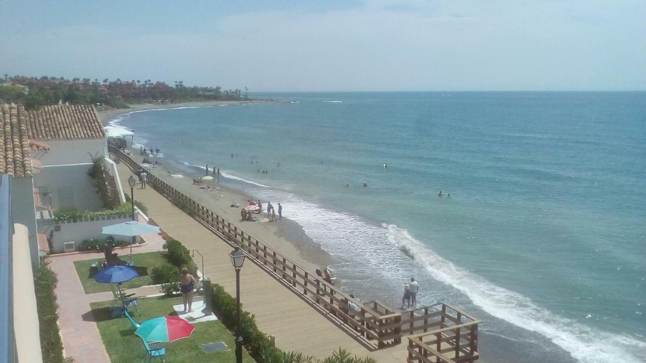 Апартаменты Casa Cachita-En 1ª Linea De Playa Эстепона Экстерьер фото